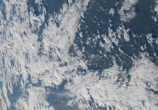STS117-E-09372