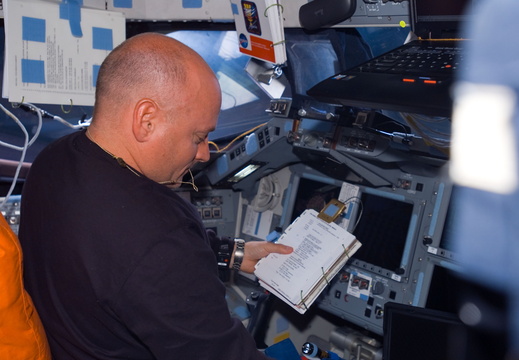 STS118-E-05583