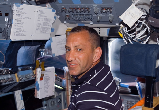 STS118-E-05584