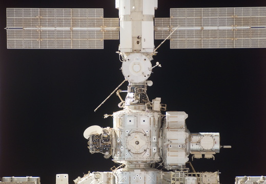 STS118-E-05995