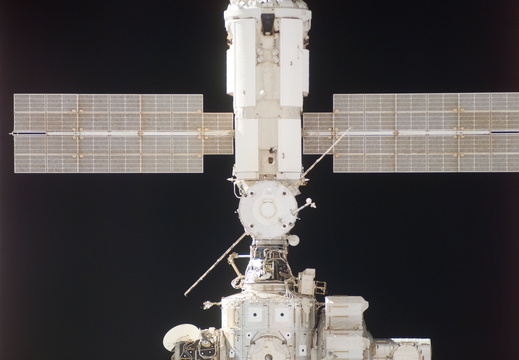 STS118-E-05996