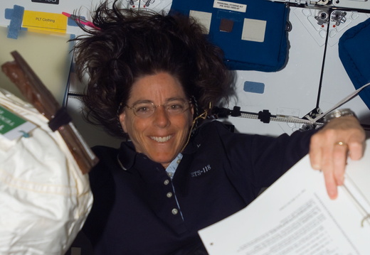 STS118-E-06834