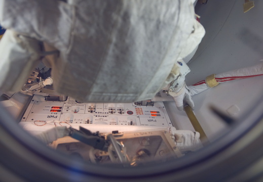 STS118-E-06852