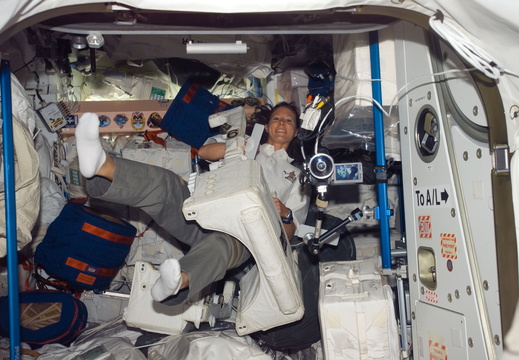STS118-E-06869