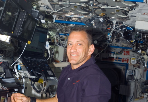 STS118-E-06877