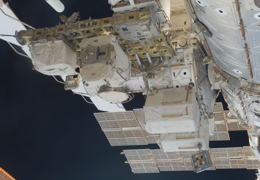 STS118-E-06895