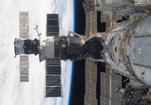 STS118-E-06896