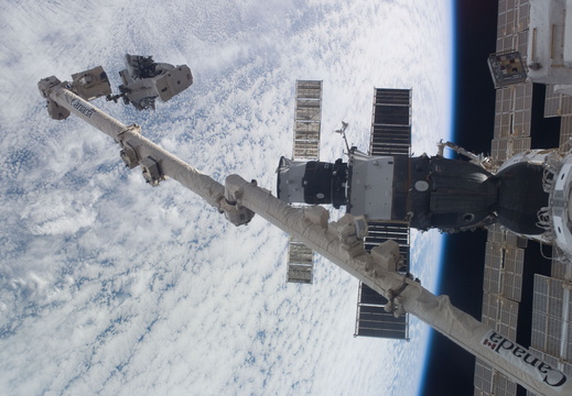 STS118-E-06983