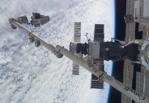 STS118-E-06984