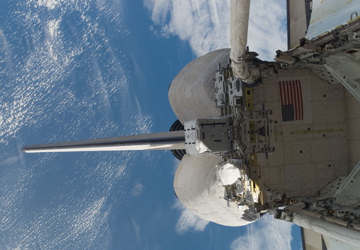 STS118-E-07104