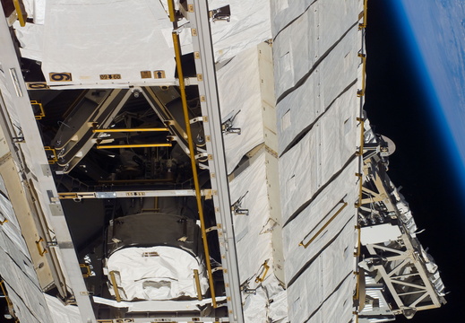 STS118-E-07258