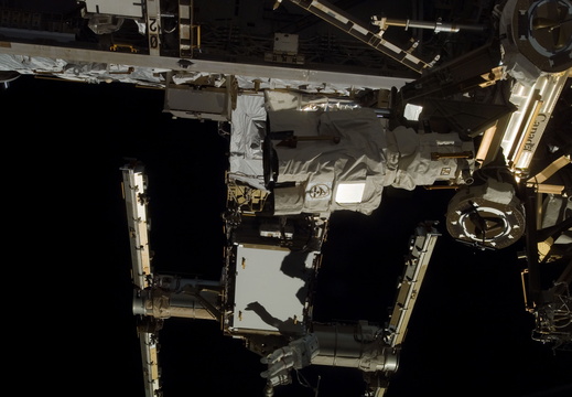 STS118-E-07325