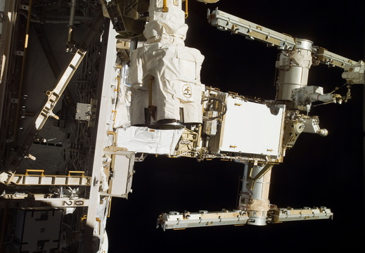 STS118-E-07338