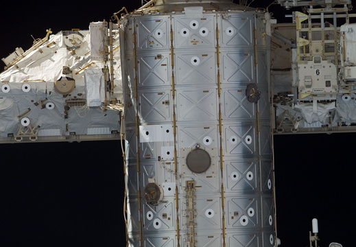 STS118-E-07420