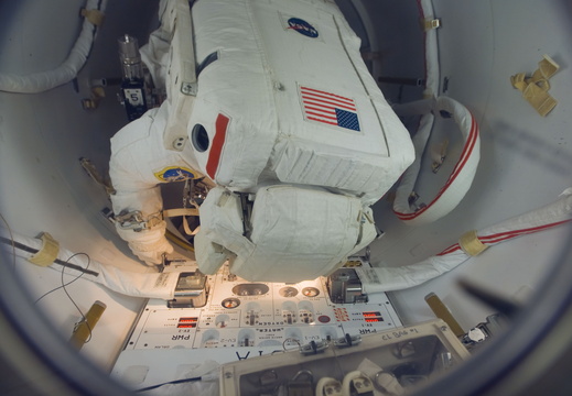 STS118-E-07482