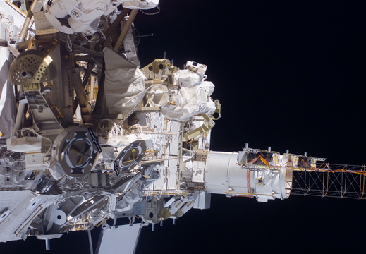 STS118-E-07540