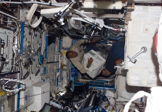 STS118-E-07624