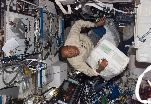 STS118-E-07626