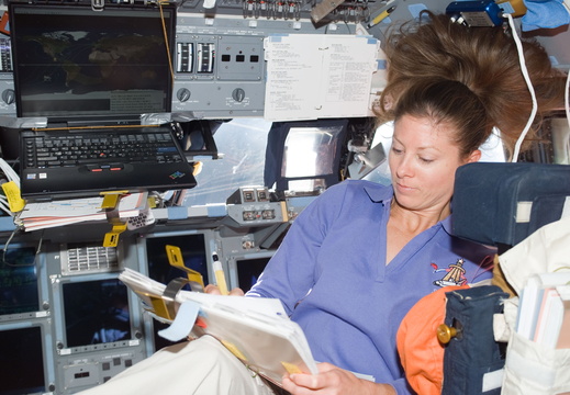 STS118-E-08038