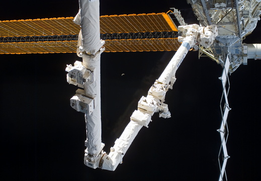 STS118-E-09352