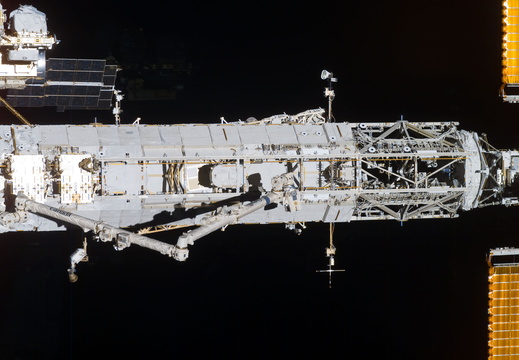 STS118-E-09394