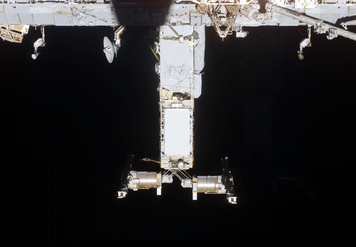 STS118-E-09400