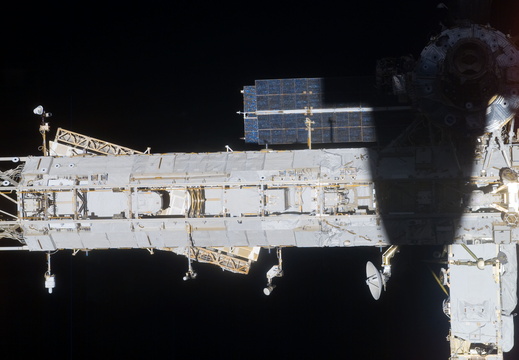 STS118-E-09401