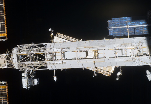 STS118-E-09402