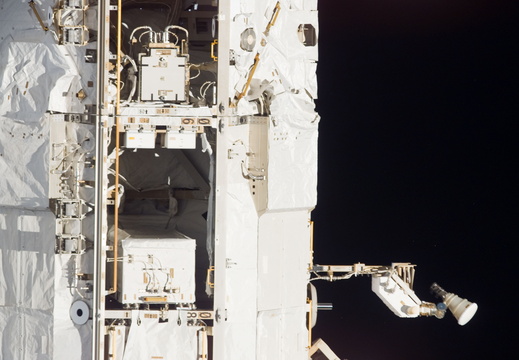 STS118-E-09528