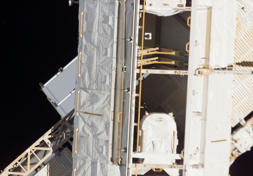 STS118-E-09531