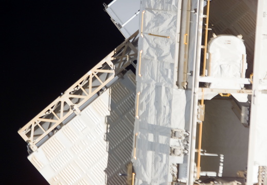 STS118-E-09532