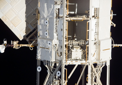 STS118-E-09538