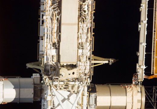 STS118-E-09542