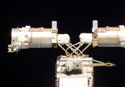STS118-E-09553