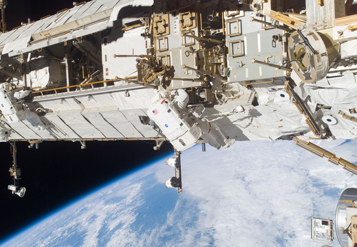 STS118-E-09939