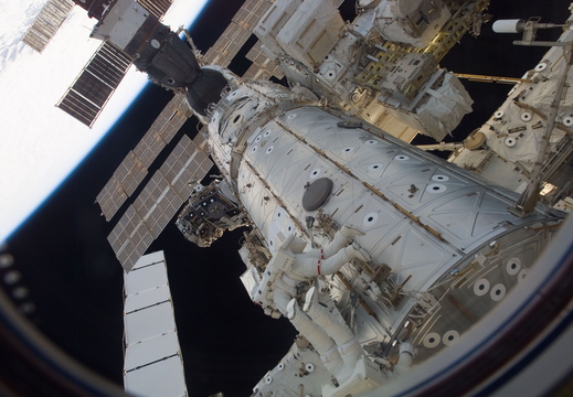 STS118-E-09947