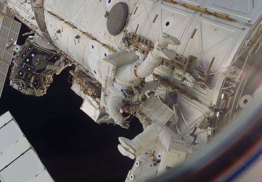 STS118-E-09951