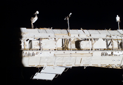 STS118-E-10381
