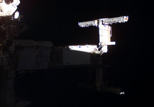 STS118-E-10384