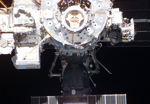 STS118-E-10437