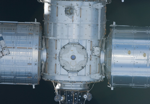 STS119-E-06360