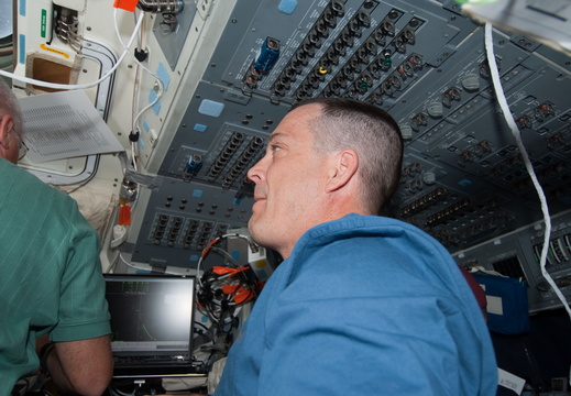 STS119-E-06407