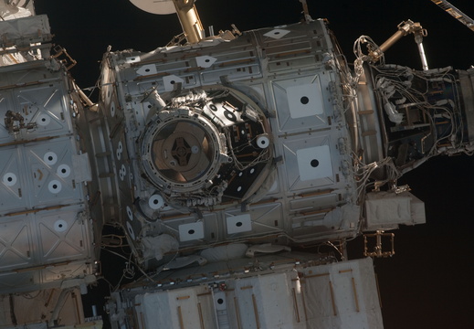 STS119-E-06452
