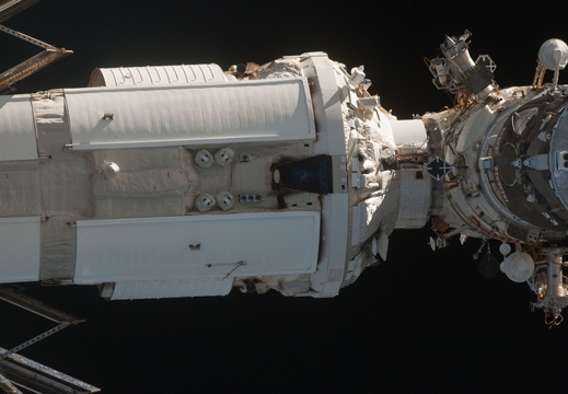 STS119-E-06457