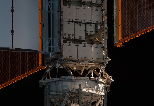 STS119-E-06484