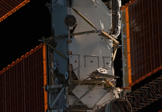 STS119-E-06488