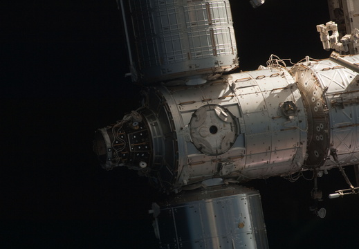 STS119-E-06495