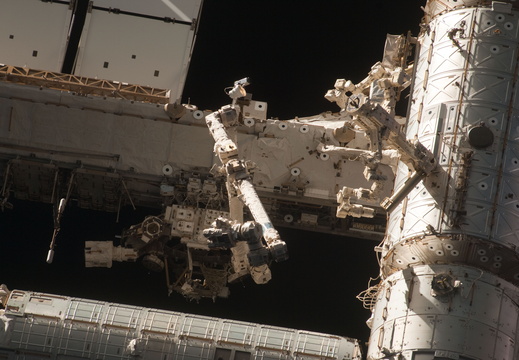 STS119-E-06512