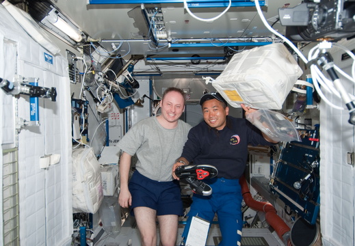 STS119-E-06558