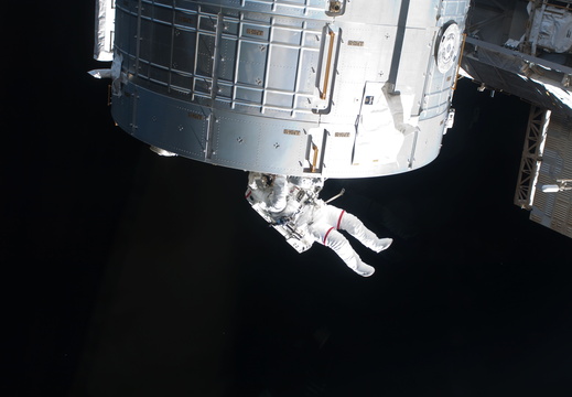 STS119-E-06881